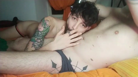 0Gayboyshot  13-02-2022